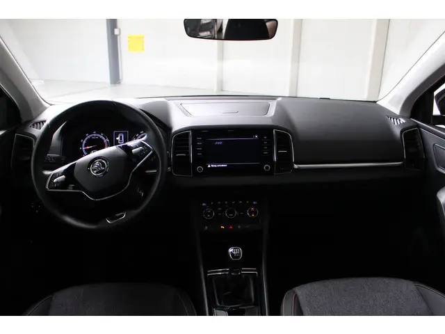 Škoda Karoq 1.0 TSI Ambition 2022 Benzine 11