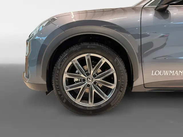 Lexus LBX Elegant 2WD + Tech Pack 2025 Hybride Benzine 5