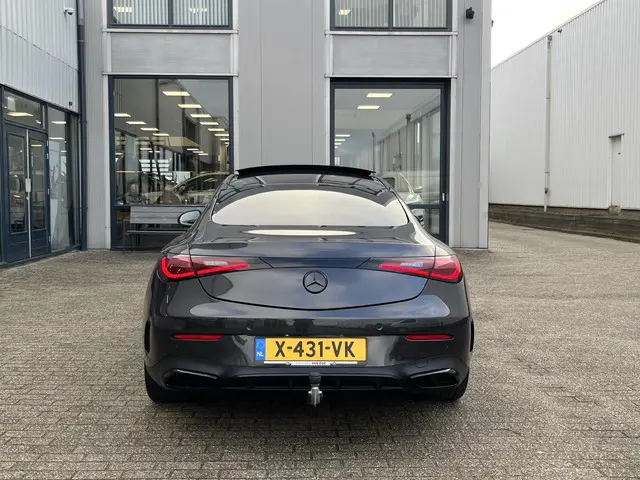 Mercedes-Benz CLE Coupé 200 AMG Line 2024 Benzine 22