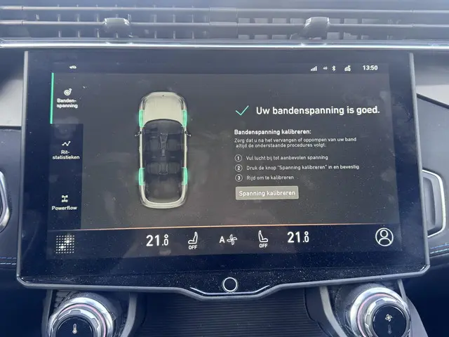 Lynk & Co 01 1.5 2023 Hybride Benzine 38