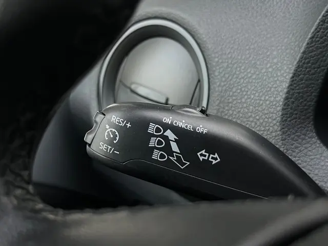 Škoda Citigo 1.0 Greentech Tour 2013 Benzine 11