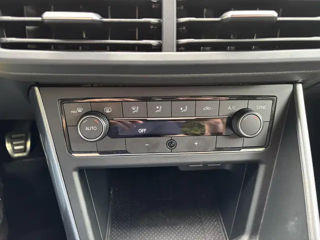 Volkswagen Polo 1.0 TSI Highline 2018 Benzine 14
