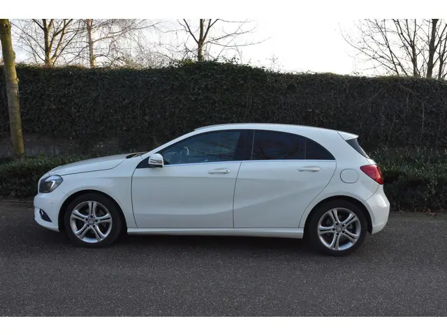 Mercedes-Benz A-Klasse 3