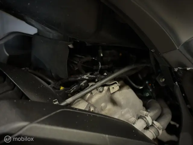 Piaggio MP3 300 HPE Sport 2022 Benzine 12