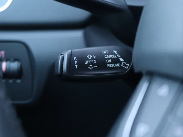 Audi Q3 1.4 TFSI CoD Advance 2019 Benzine 28