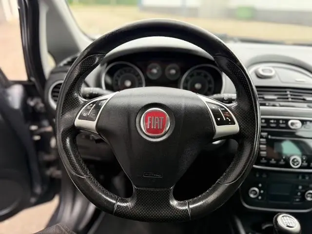 Fiat Punto Evo 0.9 TwinAir Sport*NAP*APK*PDC* 2013 Benzine 17