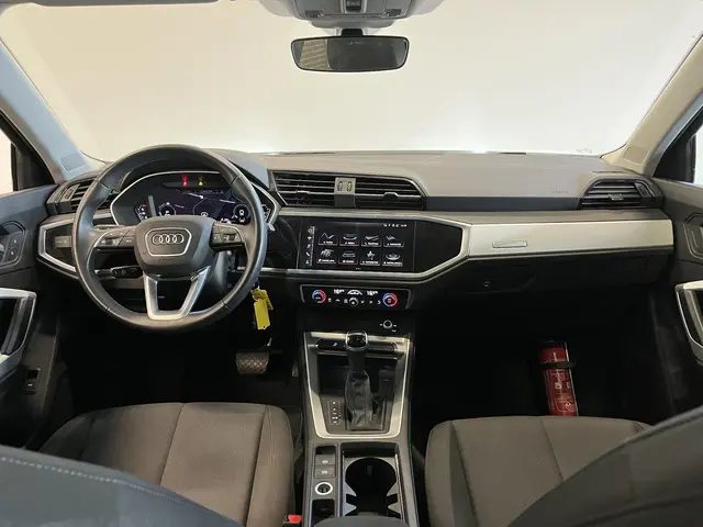 Audi Q3 35 TFSI S Line S-Tronic Aut. 2021 Benzine 9
