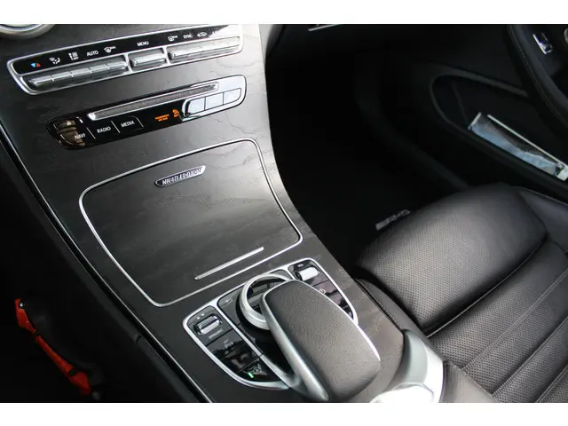Mercedes-Benz C-Klasse Cabrio 180 Premium 2018 Benzine 18