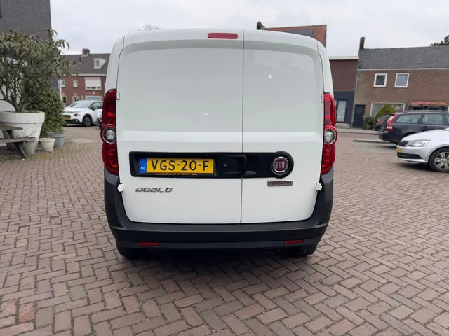 Fiat Doblò Cargo 1.3 MJ L1H1 2020 Diesel 6