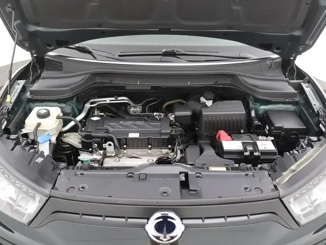 SsangYong Tivoli 1.6 Quartz 128PK AUTOM. 2018 Benzine 30