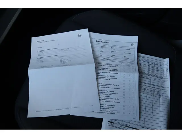 Volkswagen Polo 1.0 TSI R-LINE DSG AUT. 2021 Benzine 29