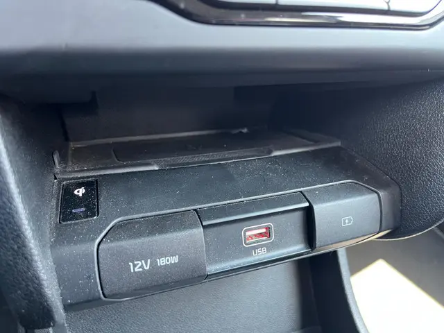 Kia e-Niro ExecutiveLine 64 kWh 3- Fase 2020 Elektrisch 25