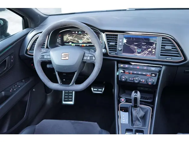 SEAT Leon ST 2.0 TSI 4DRIVE CUPRA R 2020 Benzine 45