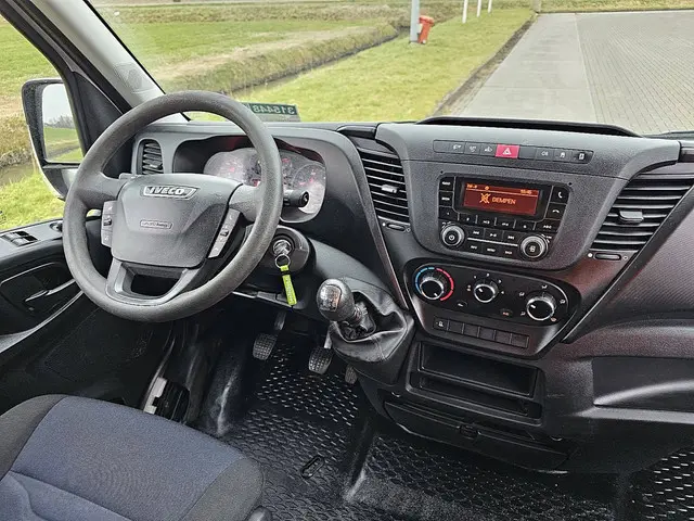 Iveco Daily 35C14 2018 Diesel 7