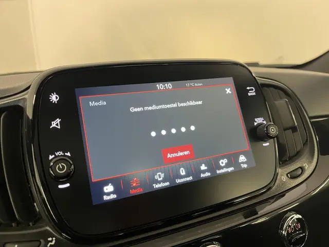 Fiat 500 1.0 Hybrid Dolcevita 2024 Hybride Benzine 12