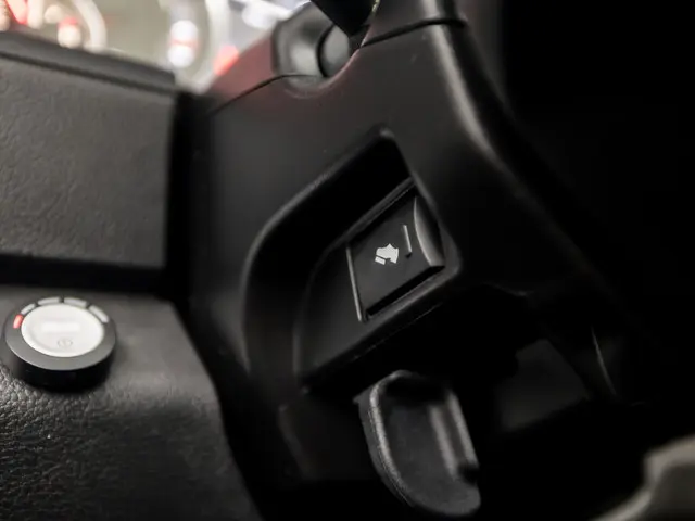 Dodge Ram 1500 5.7 V8 Quad Cab 6'4 2014 LPG/Gas 29