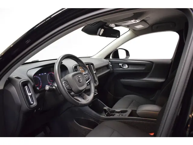 Volvo XC40 54000km T3 164pk AUT8 BNS Pro 2021 Benzine 4