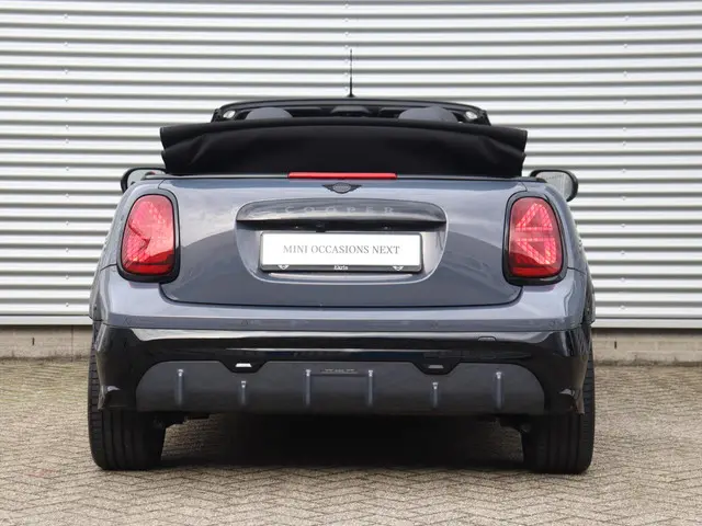 MINI Cooper Cabrio C 2025 Benzine 6