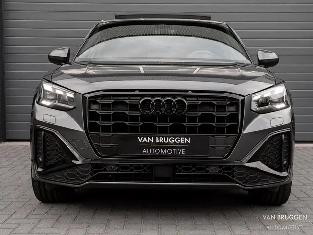 Audi Q2 35 TFSI S-Line 2021 Benzine 8