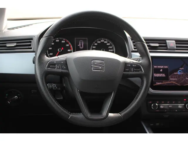 SEAT Arona 1.0 TSI Style Business Intense 2018 Benzine 29