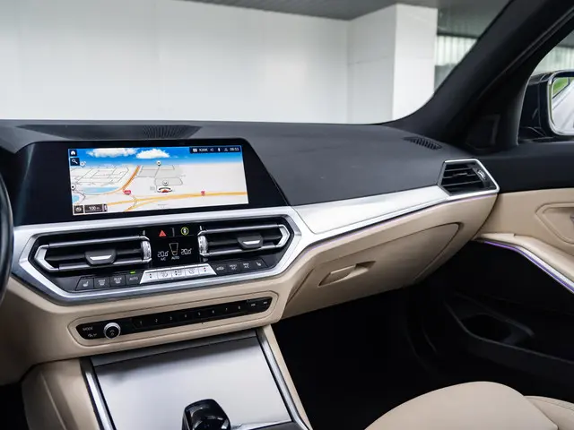 BMW 3 Serie Sedan M340i xDrive 2022 Benzine 10