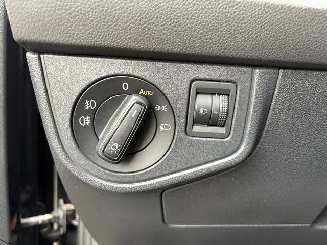 Volkswagen Polo 1.0 TSI Highline Business R 2019 Benzine 15