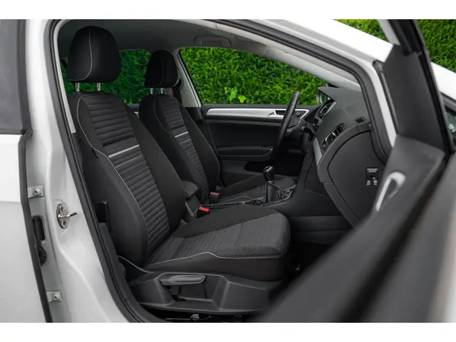 Volkswagen Golf 1.2 TSI 2015 Benzine 9