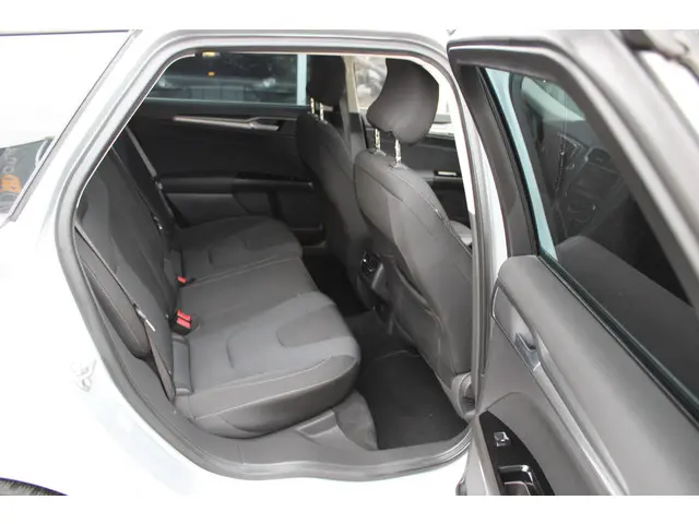 Ford Mondeo Wagon 1.5 TDCi Titanium 2017 Diesel 18