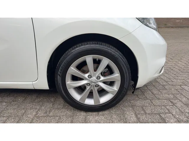 Nissan Note 1.2 DIG-S Connect Edition 2014 Benzine 21