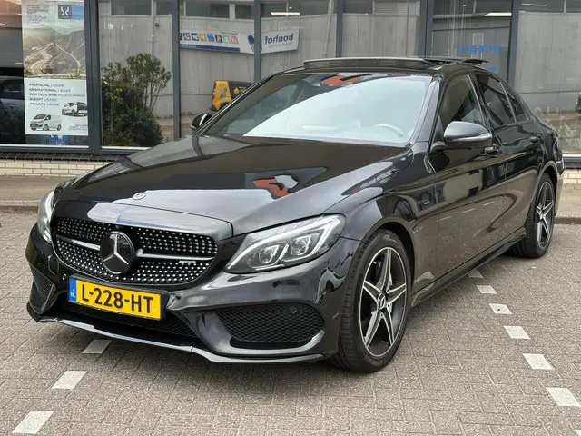 Mercedes-Benz C-Klasse AMG 43 4MATIC / PANO 2018 Benzine 10