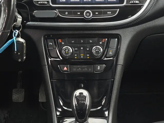 Opel Mokka X 1.4 Turbo Innovation 2018 Benzine 16