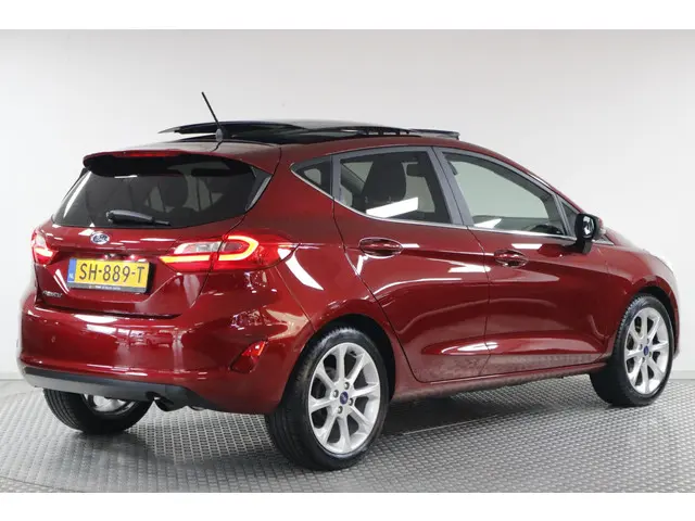 Ford Fiesta 1.0 EcoBoost Titanium 2018 Benzine 2