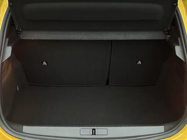 Peugeot 208 1.2 PureTech 130pk Allure Pack 2022 Benzine 9