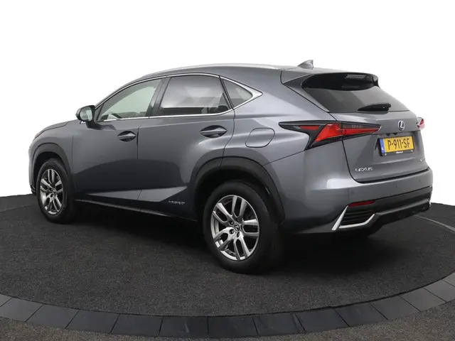 Lexus NX 300h AWD Luxury Line 2018 Hybride Benzine 11