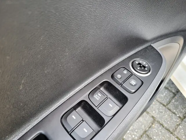 Hyundai i10 1.0i Comfort 2018 Benzine 17