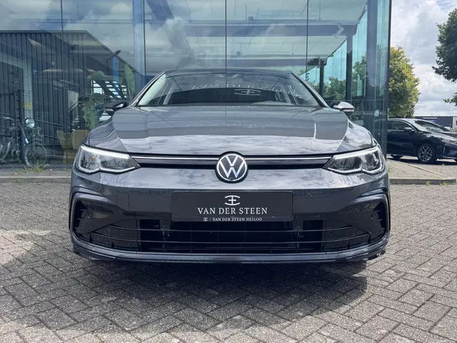 Volkswagen Golf 1.0 eTSI Life 2024 Benzine 11