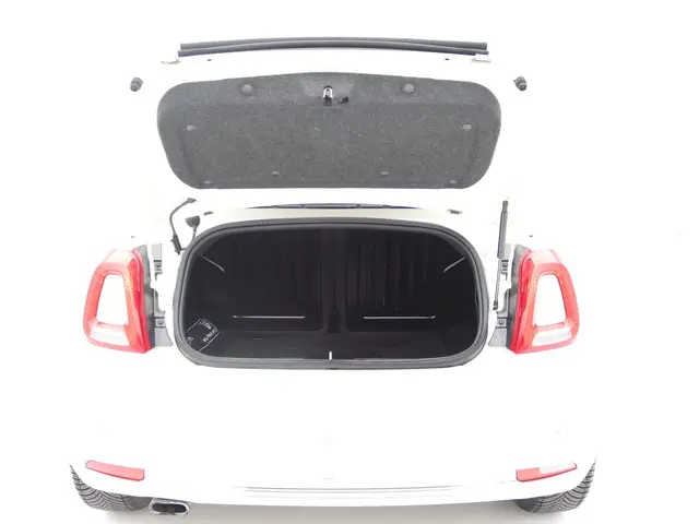 Fiat 500C 0.9 TwinAir Turbo 120TH Edition 2020 Benzine 18