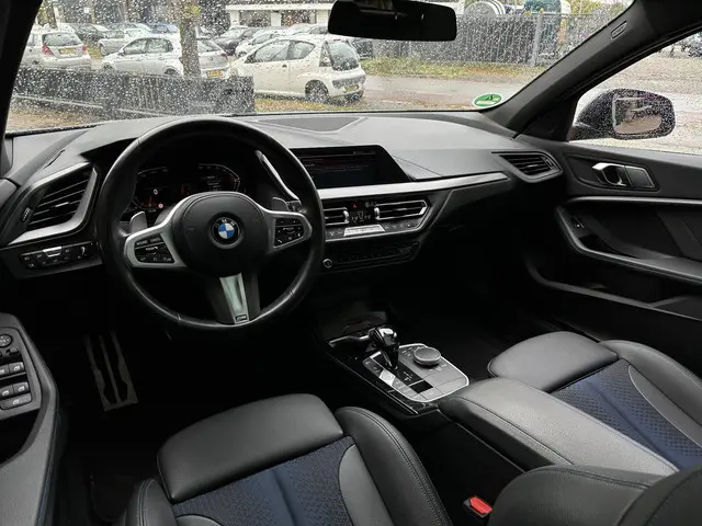 BMW 1 Serie 120d High Executive 2020 Diesel 12