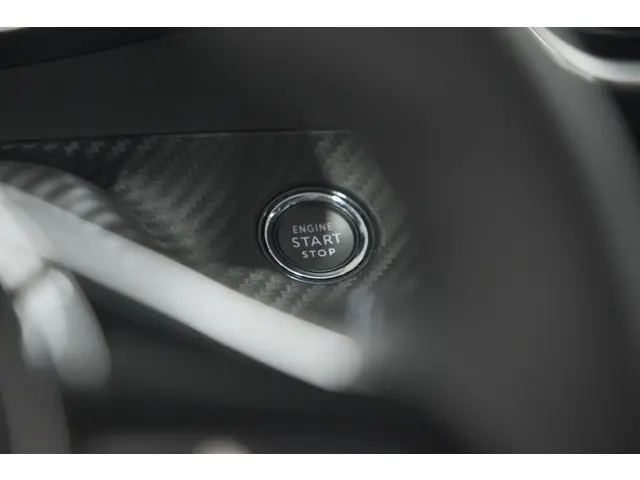 Peugeot 208 PureTech 100 Allure Pack 2023 Benzine 37