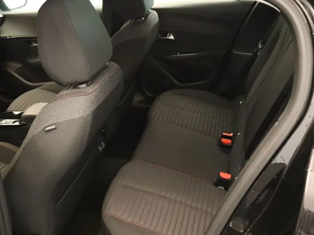 Peugeot e-208 EV Active Pack 50 kWh 2022 Elektrisch 6