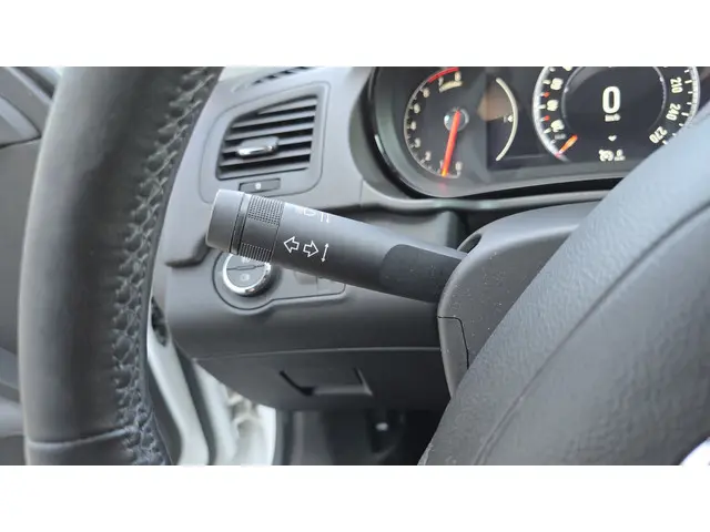 Opel Insignia 1.4 T EcoFLEX Business+ 2016 Benzine 25