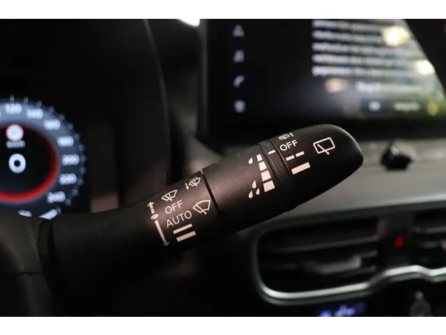 Nissan Juke 1.6 Hybrid N-Connecta 2025 Hybride Benzine 21