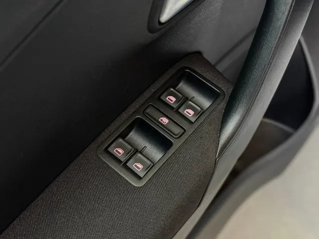 Volkswagen Polo 1.0 Comfortline 2014 Benzine 13