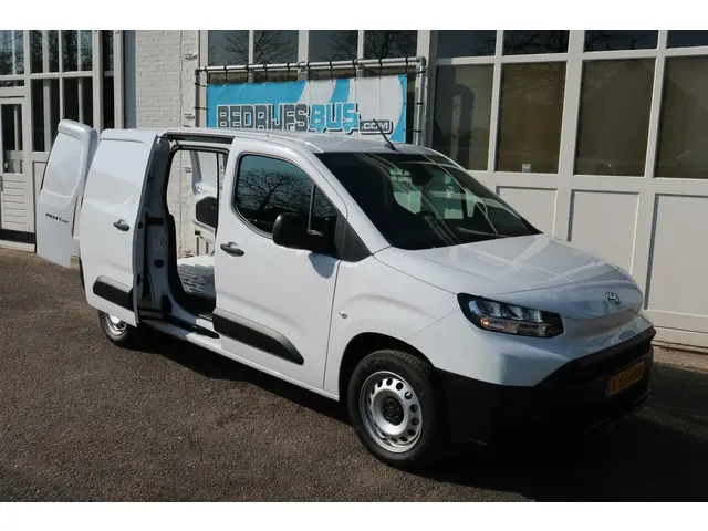 Toyota ProAce CITY 131PK !NIEUW! BPM VRIJ! 2024 Diesel 10