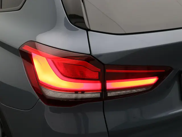 BMW X1 sDrive20i 2022 Benzine 9