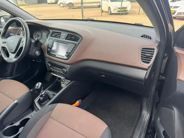 Hyundai i20 1.0 T-GDI Comfort 2019 Benzine 14