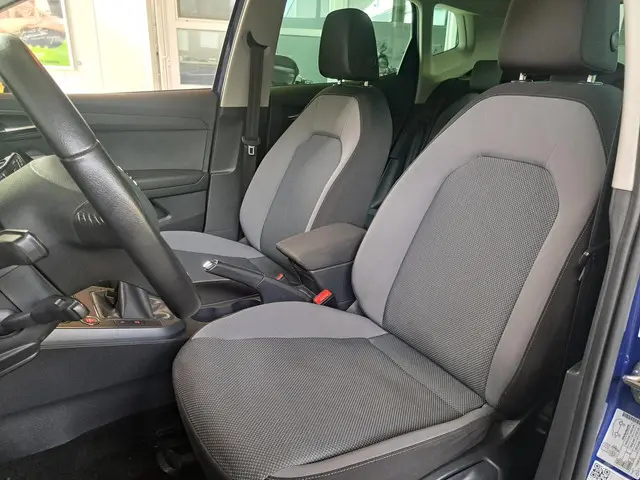 SEAT Arona 1.0 TSI Style Business Intense 2018 Benzine 26