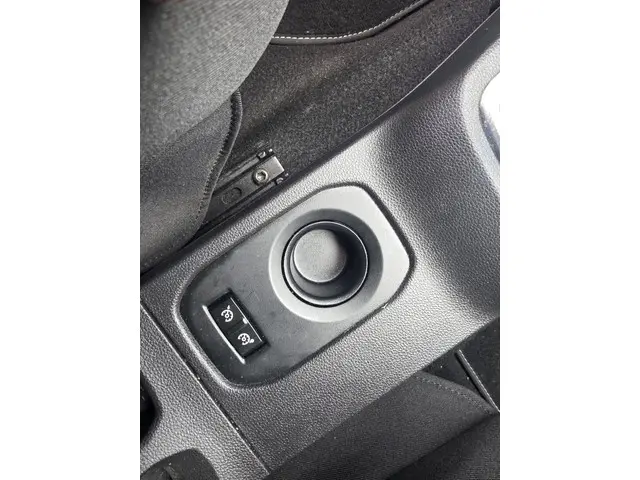 Dacia Duster 1.2 TCe Comfort,trekhaak, 2018 Benzine 18