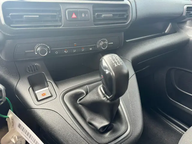 Citroën Berlingo 1.6 BlueHDI Club 2019 Diesel 23