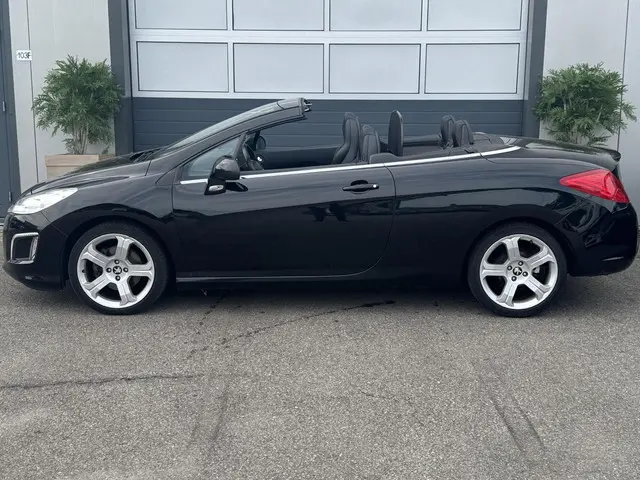 Peugeot 308 CC 1.6 THP Féline 2012 Benzine 4